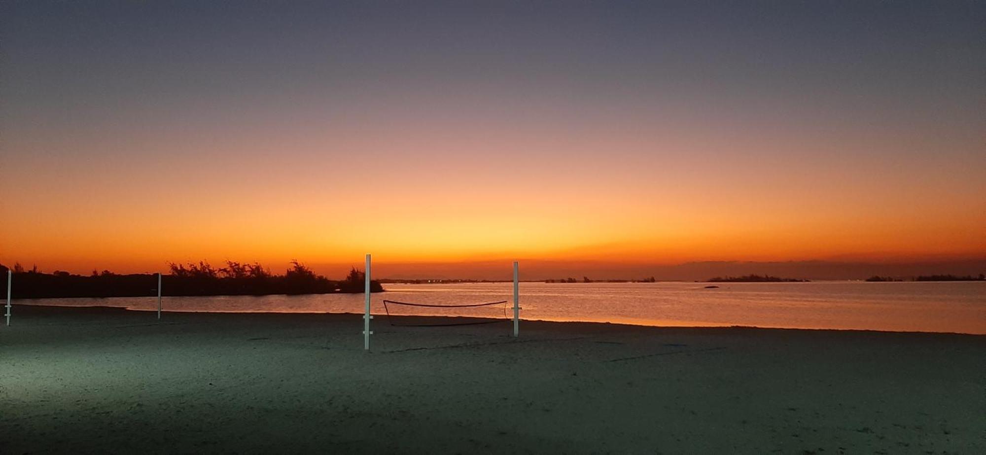 Golden Lake Resort - Apart Hotel - אריאל דו קאבו מראה חיצוני תמונה